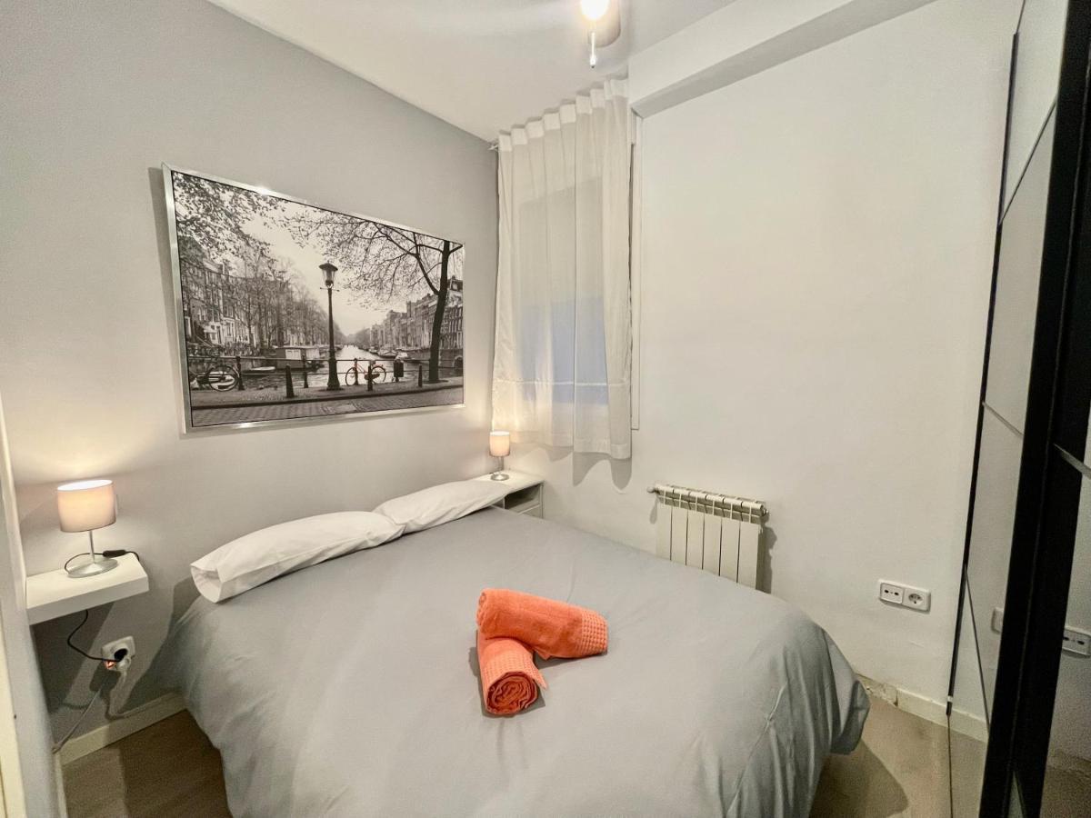 Bonito Apartamento Junto A La Plaza Mayor Madrid Exterior photo