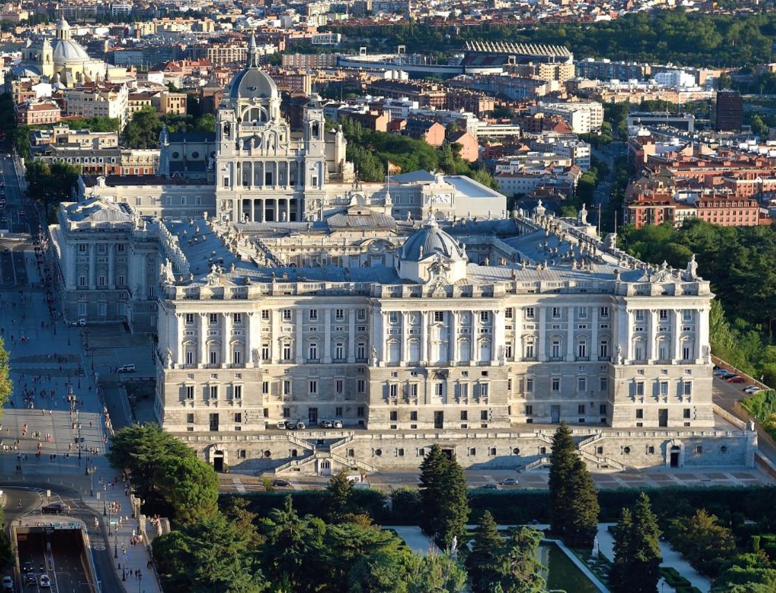 Bonito Apartamento Junto A La Plaza Mayor Madrid Exterior photo