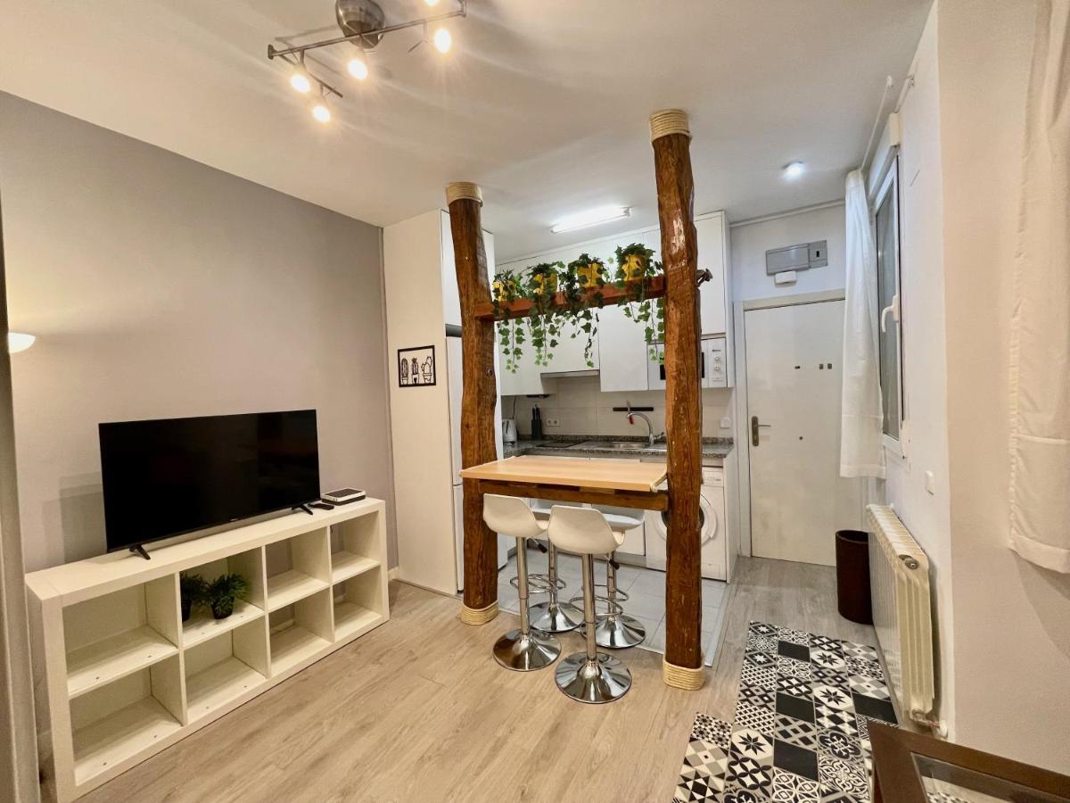 Bonito Apartamento Junto A La Plaza Mayor Madrid Exterior photo